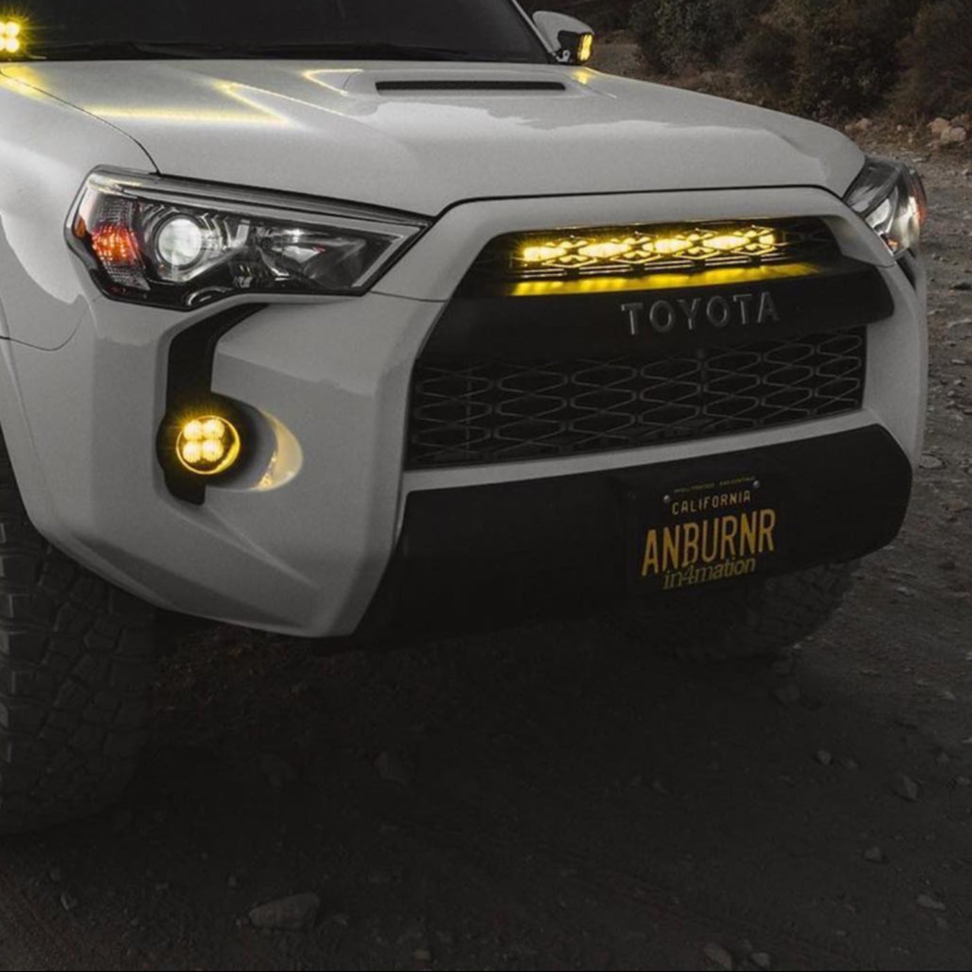 '14-23 Toyota 4Runner SDHQ Built 20" Behind The Grille Top LED Light Bar Mount Display on vehicle in use