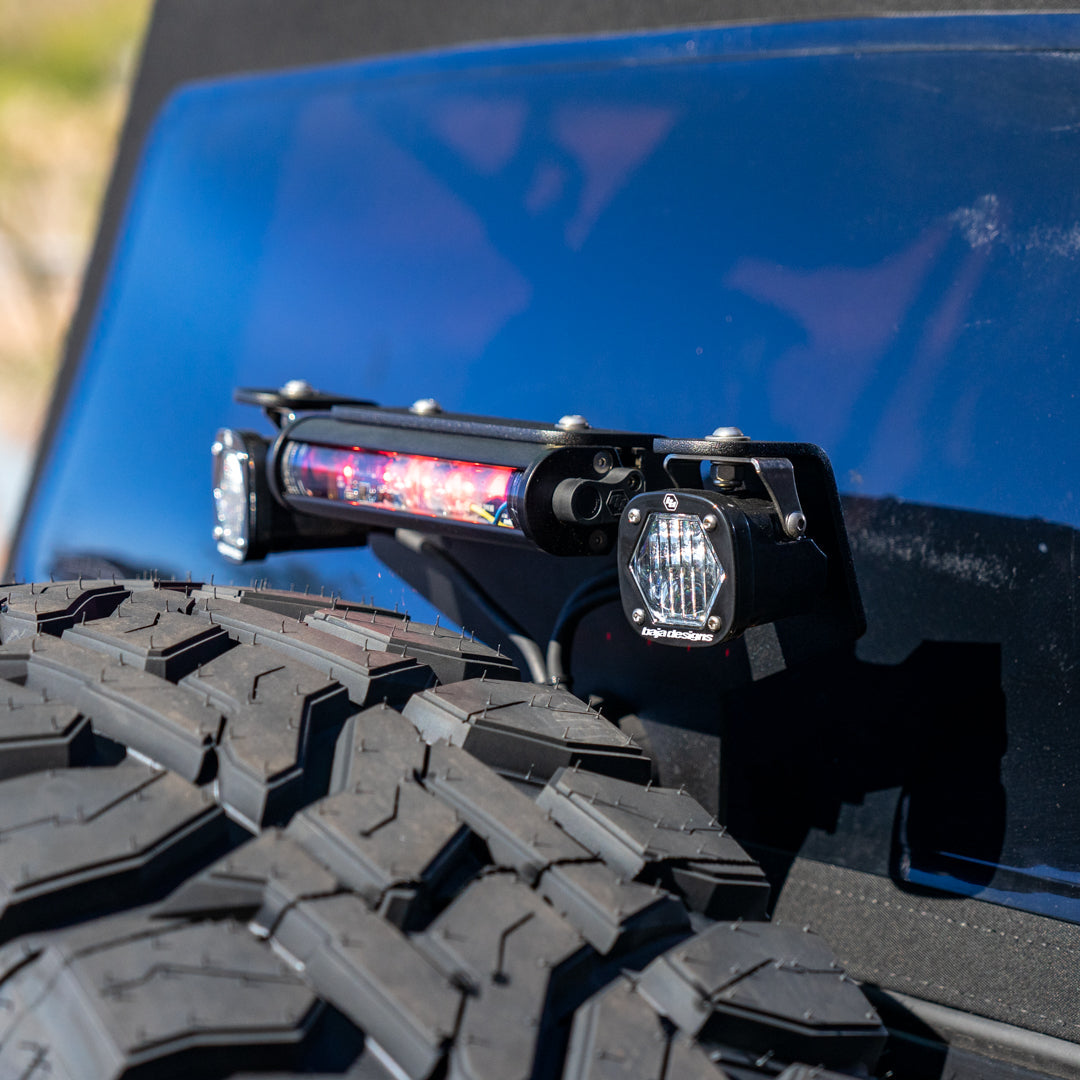 '21-23 Ford Bronco/Bronco Raptor SDHQ Built 3rd Brake Light Chase Light Mount Close-up Display installed
