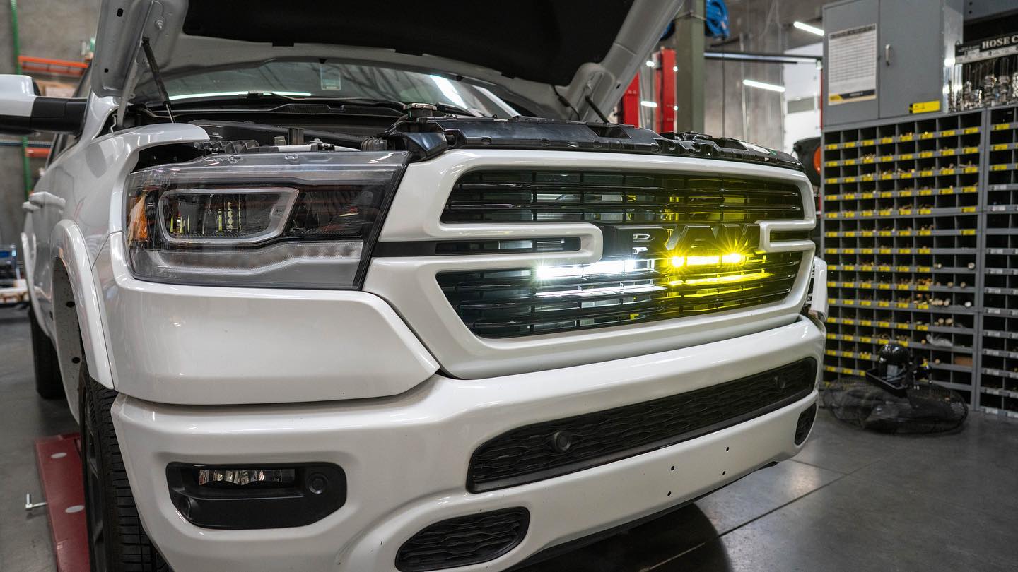 '19-23 Ram 1500 SDHQ Built Behind the Grille LED Light Bar Mount Installed Display