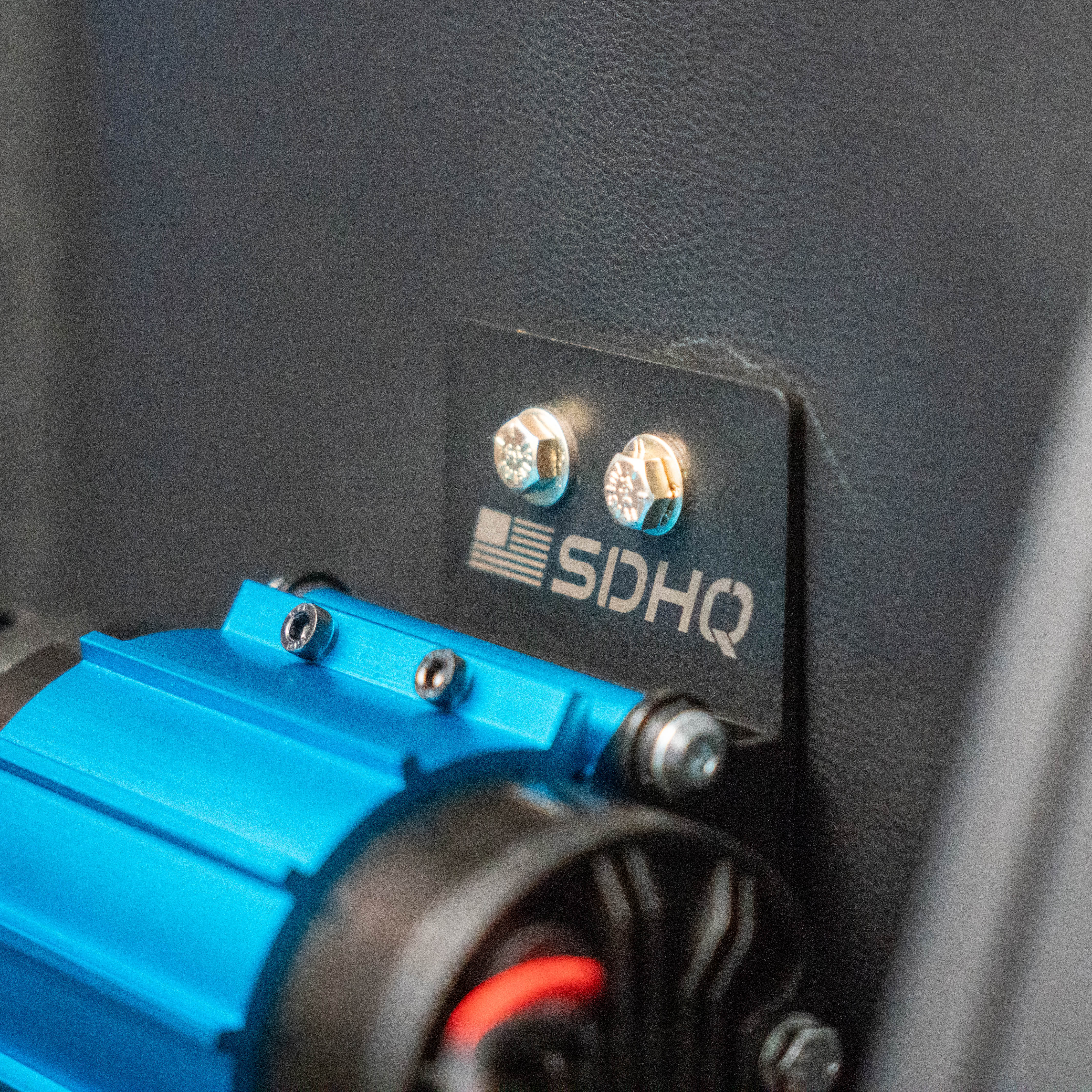 '22-Current Toyota Tundra Crew Max SDHQ Built ARB Air Compressor Mount Close-up Display installed