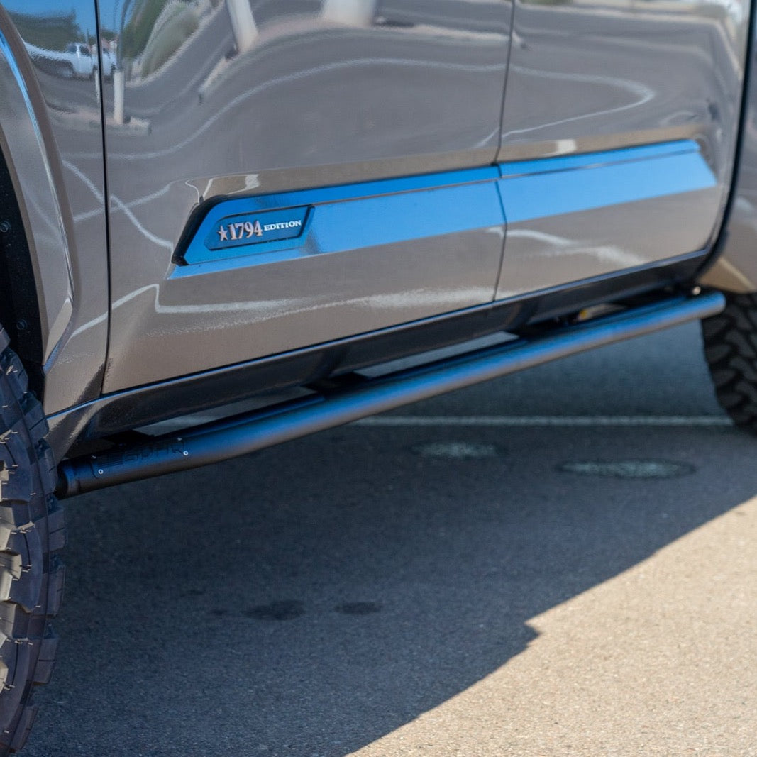 '22-24 Toyota Tundra SDHQ Built Rock Sliders Close-up Display installed