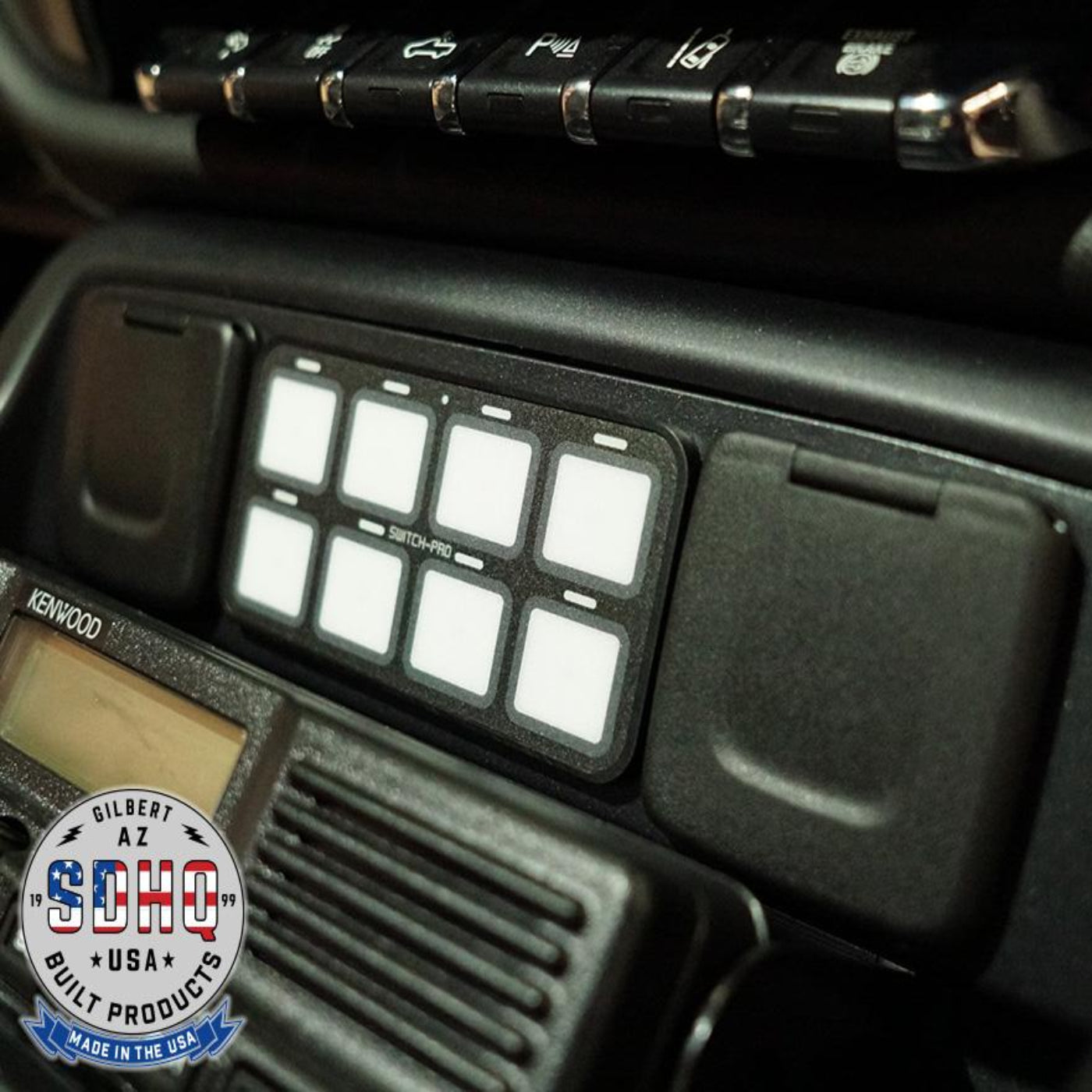 '14-18 Chevy/GMC 1500 SDHQ Built Complete Switch Pros SP-9100 Kit keypad mount close-up installed display