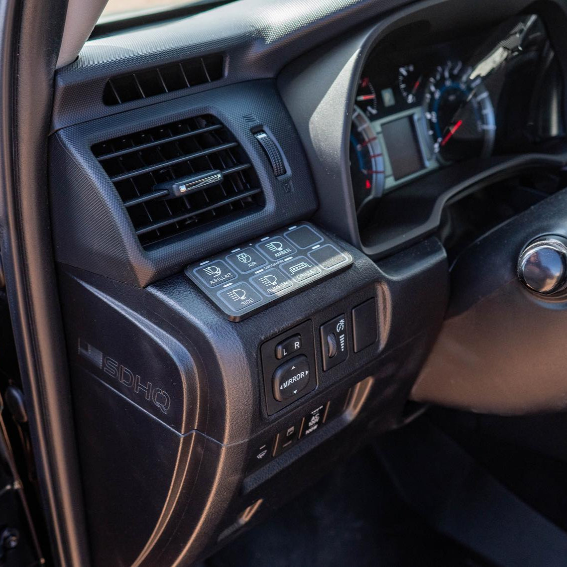'10-23 Toyota 4Runner SDHQ Built Switch-Pros Keypad Mount Lighting SDHQ Off Road Display in Vehicle 