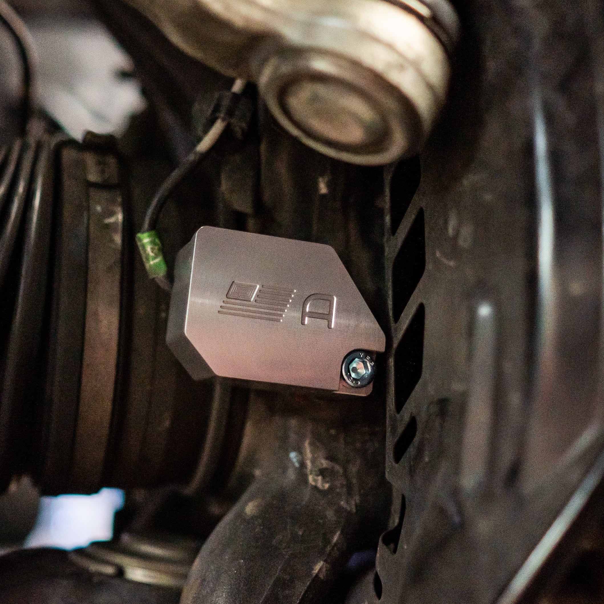 '03-09 Lexus GX470 SDHQ Built Billet ABS Guards close-up