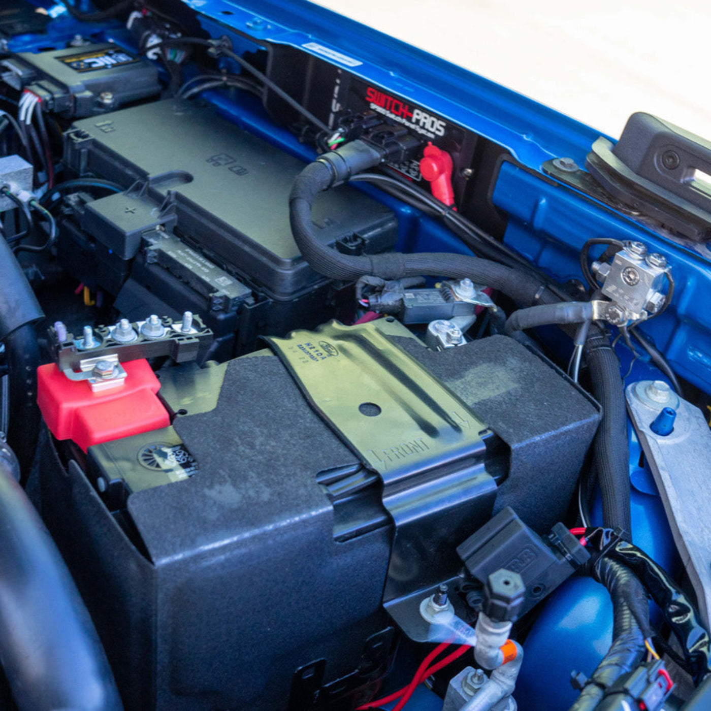 '21-Current Ford Bronco SDHQ Built Billet Battery Terminal Kit Installed Display 