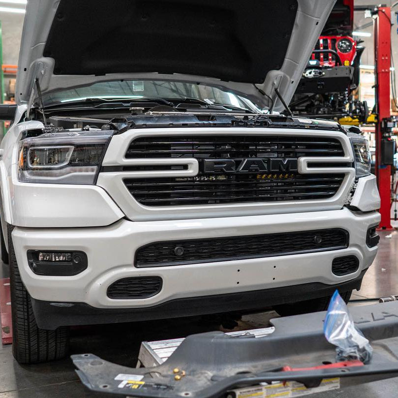 '19-23 Ram 1500 SDHQ Built Behind the Grille LED Light Bar Mount Display installed 