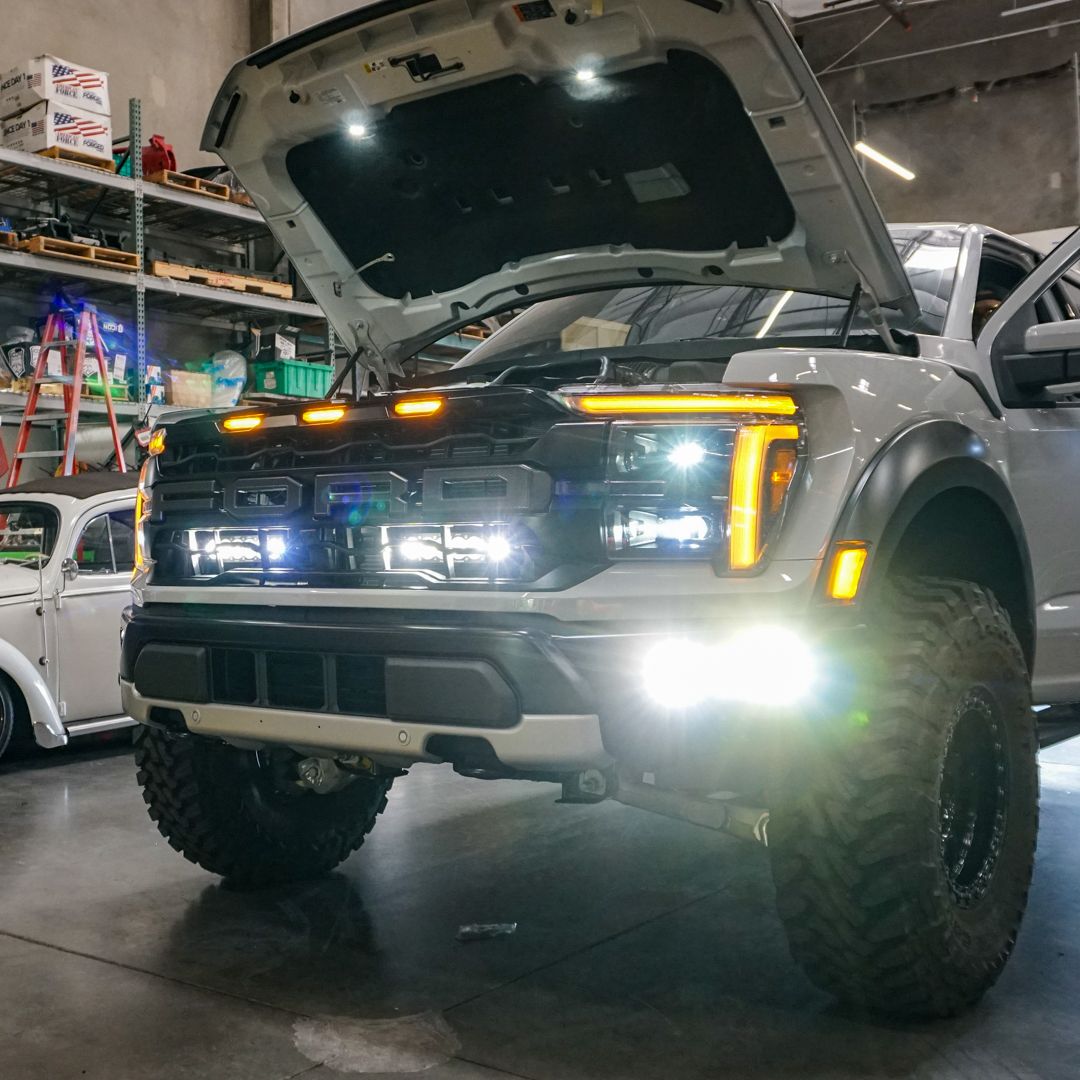 SDHQ Built '21-23 Raptor Behind the Grille Light Mounting Kit installed display 
