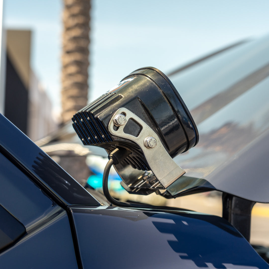 '24+ Tacoma A-Pillar Light Mounts back display installed 