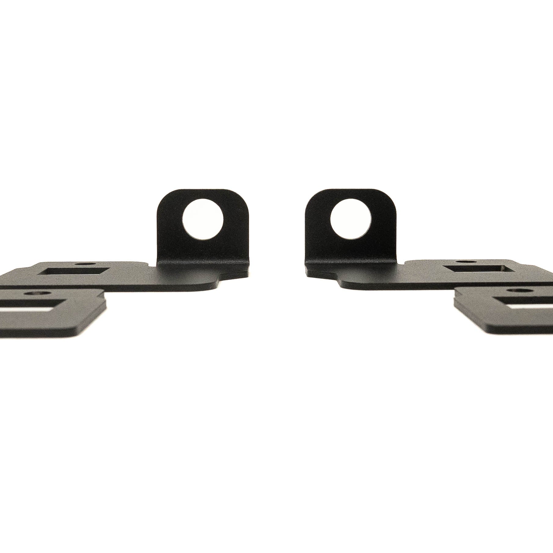 2022- 2024 Tundra SDHQ Built Remote Air Chuck and Switch Mounting Kit Close-up Display of included brackets 